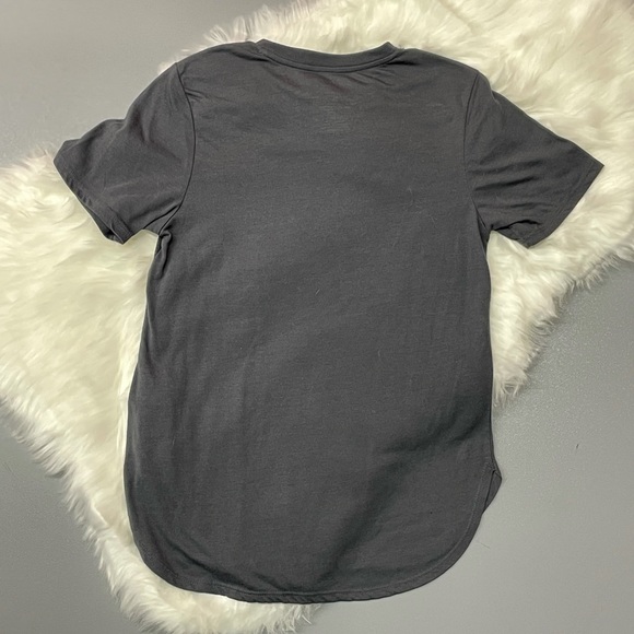 Sz Sm “You Are Limitless” Gray Tee 🪐✨ - Picture 3 of 6